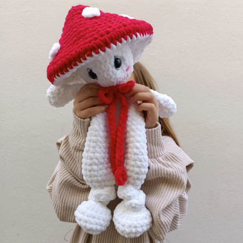 Mushroom Snuggler Crochet Pattern: Amigurumi Security Blanket